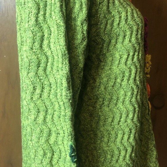 Design Options Sweater by Philip and Jane Gordon - Picture 12 of 12